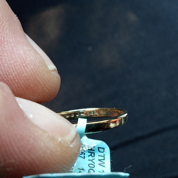 Effy 14k gold opal and 1/4 ctw diamond ring - Picture 6 of 8